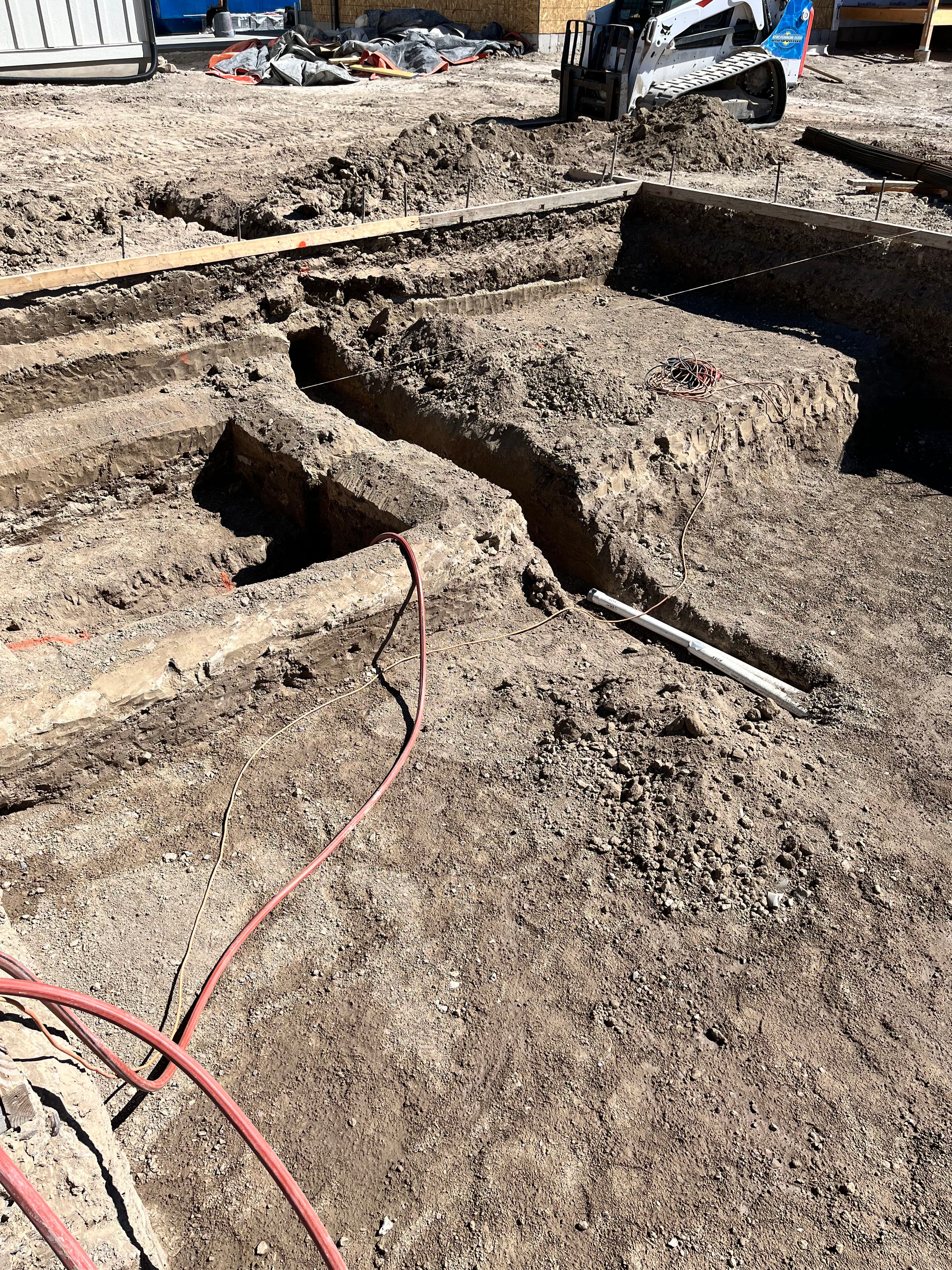 Project Perfectly Shaped Foundations for Your Dream Pool image