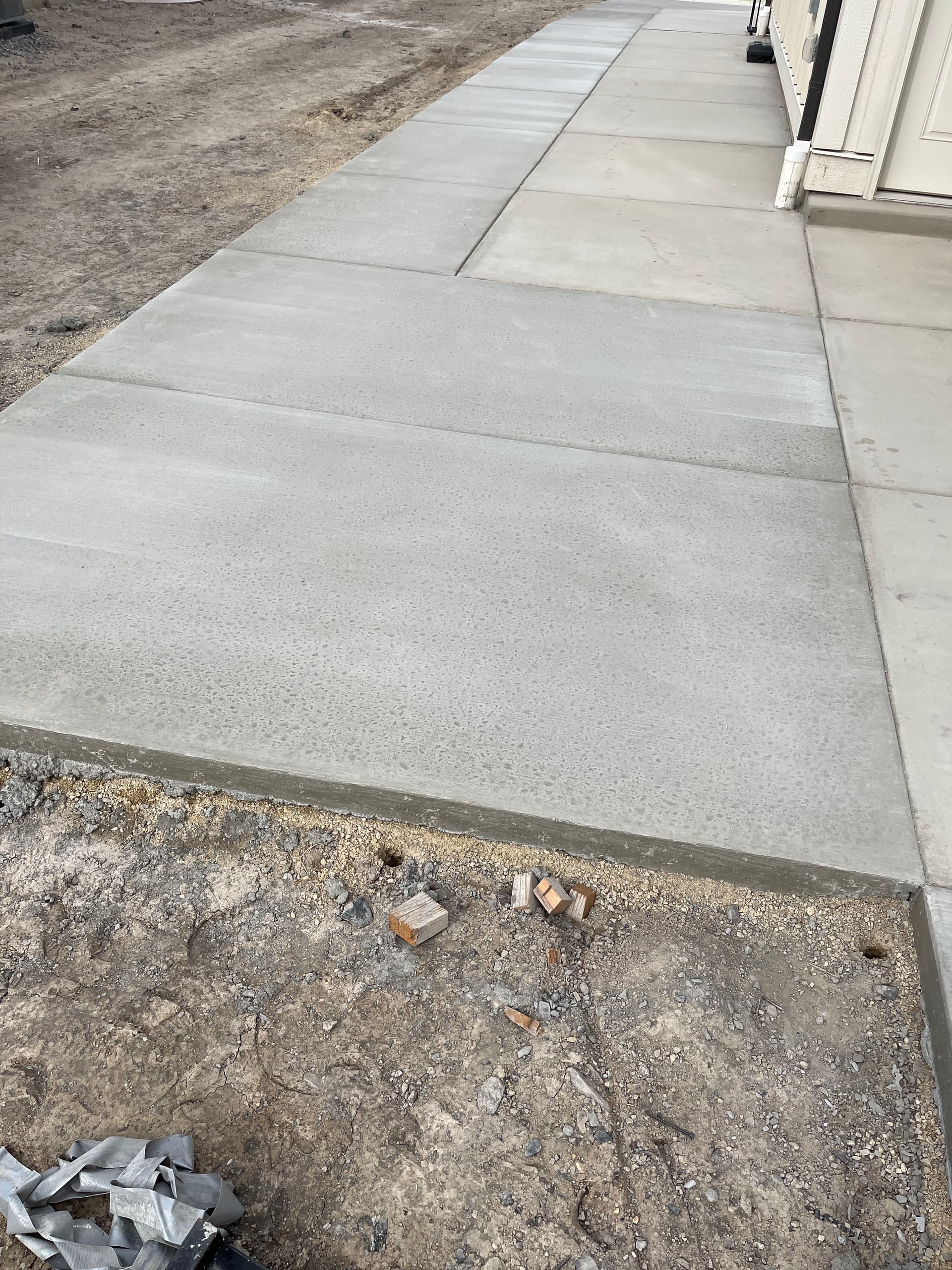 Gallery photos for Concrete Walkways and Driveway Extension at Custom Pools: Image #2